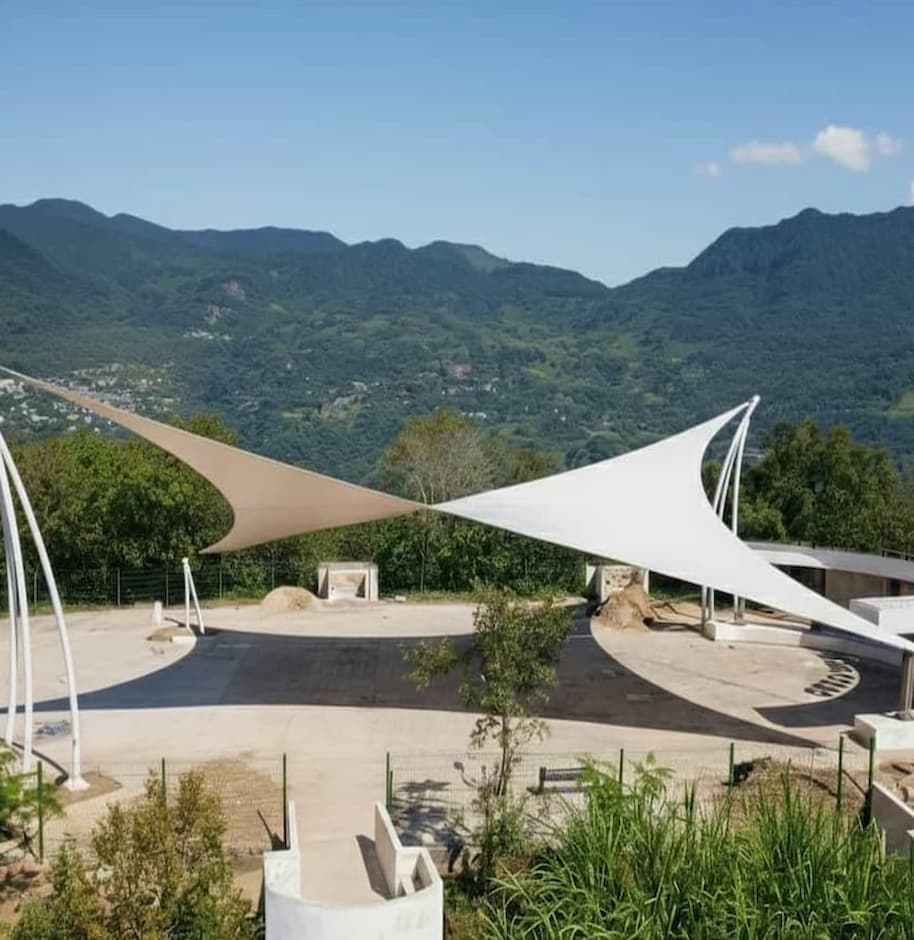 Tensoestructura para espacio público y turístico en Pahuatlán