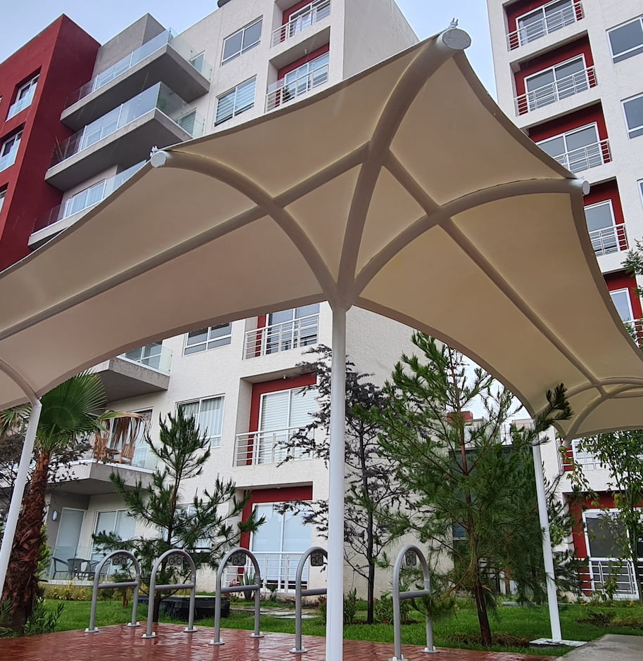 Instalación de toldos para desarrollo habitacional Ara - Protección solar DIDANF