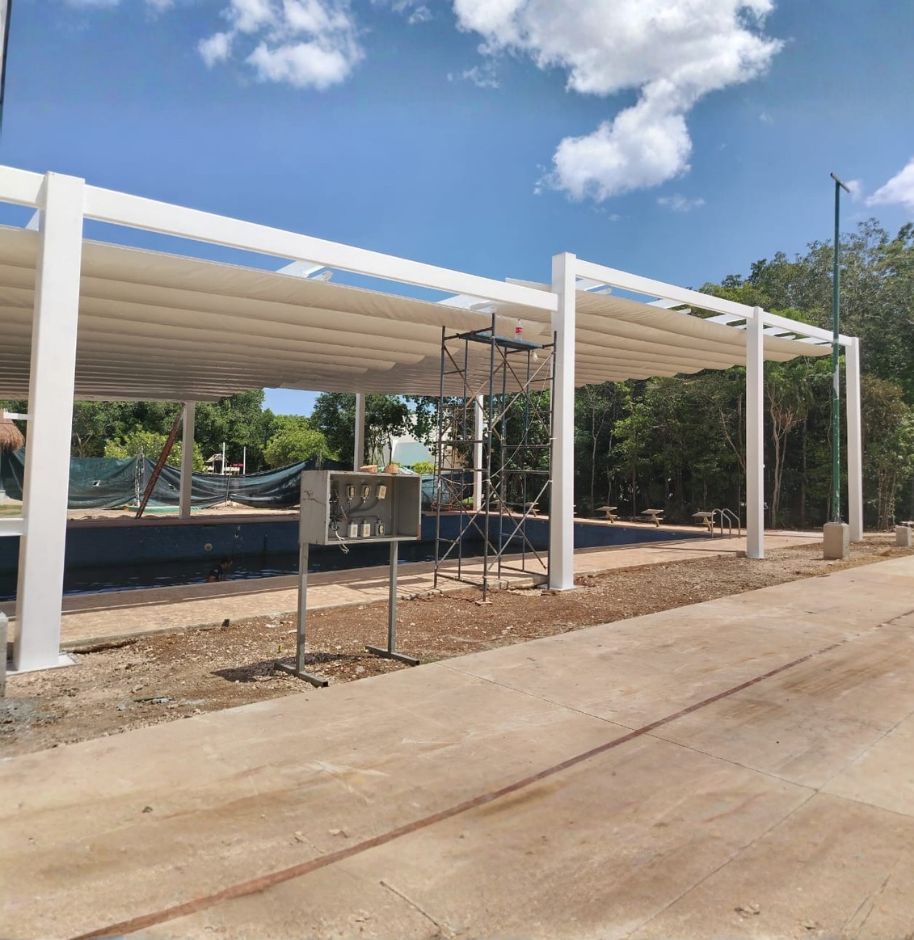 Instalación de toldos para desarrollo habitacional Ara - Protección solar DIDANF