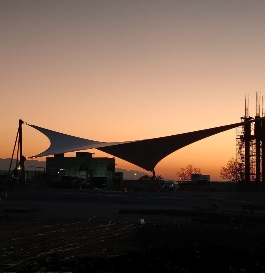 Velaria de sombra para patio escolar y zonas comunes en el IPN